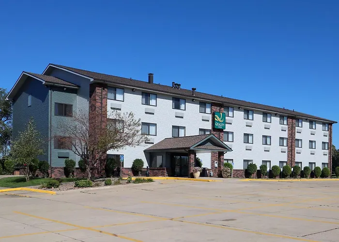 Quality Inn & Suites Bloomington I-55 And I-74
