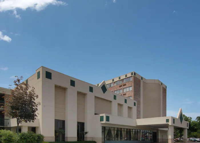Dominion Inn And Suites Sandston