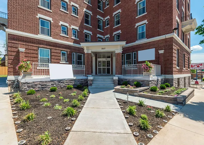 Quality Inn & Suites Kansas City Downtown