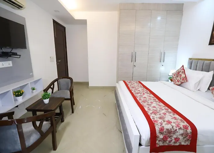 Hotel Nature View Green Park Metro Couple Friendly New Delhi