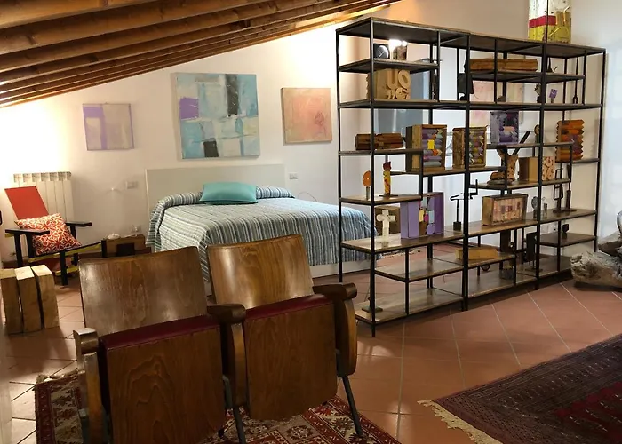 Isola Libera Hotel Milan