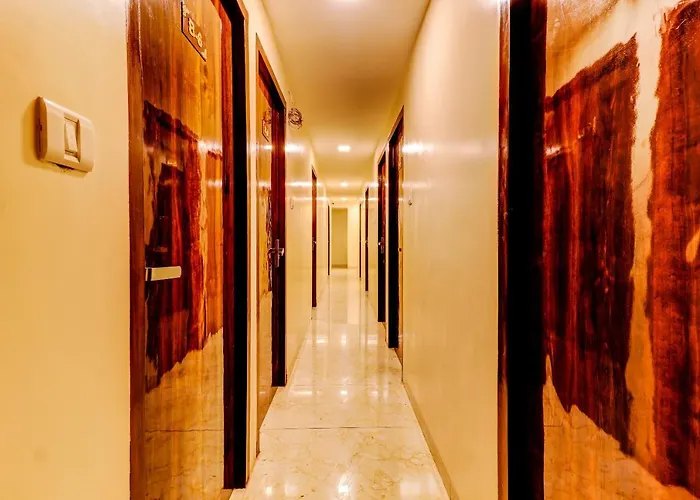 Hotel Prime Inn, Andheri West - Near Mumbai International Airport
