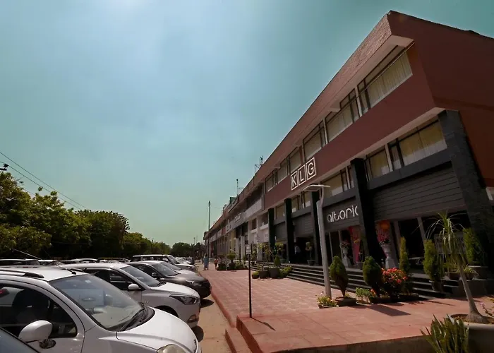 Hotel Klg Altoria Chandigarh