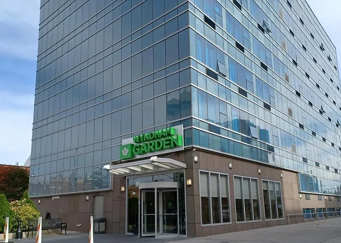 Wyndham Garden Long Island City New York