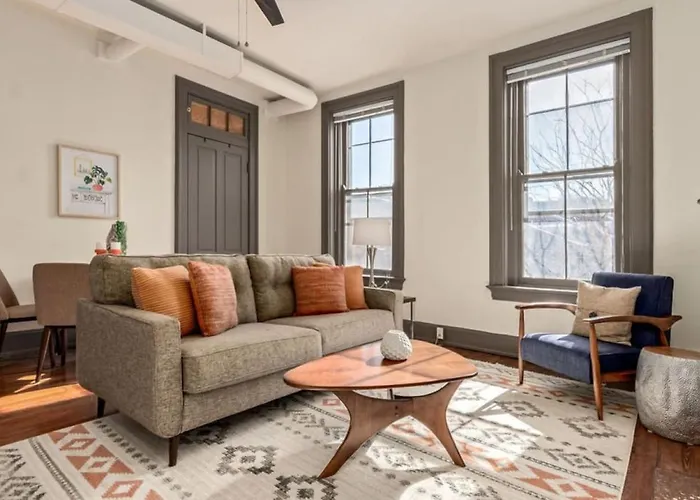 Deluxe 5-Bedroom Walk Everywhere In Over The Rhine Cincinnati