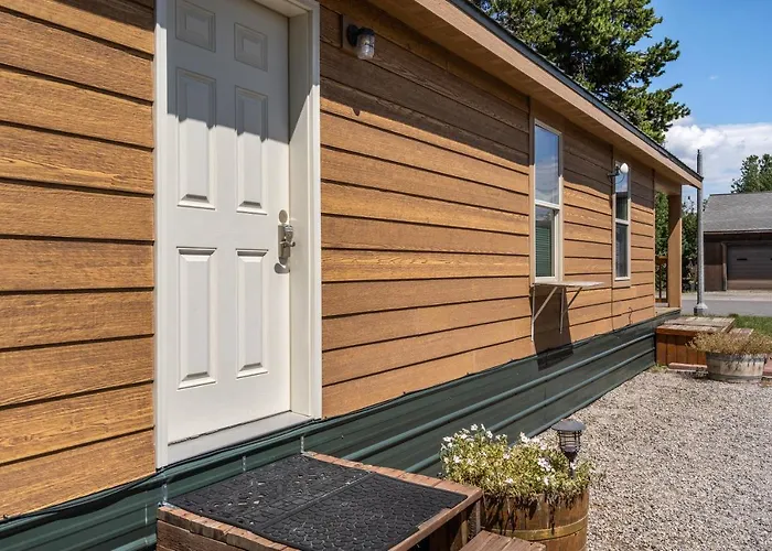 Cozy 1 Bedroom In West Yellowstone, Just 1 Minute From Yellowstone Park! Alpine 1