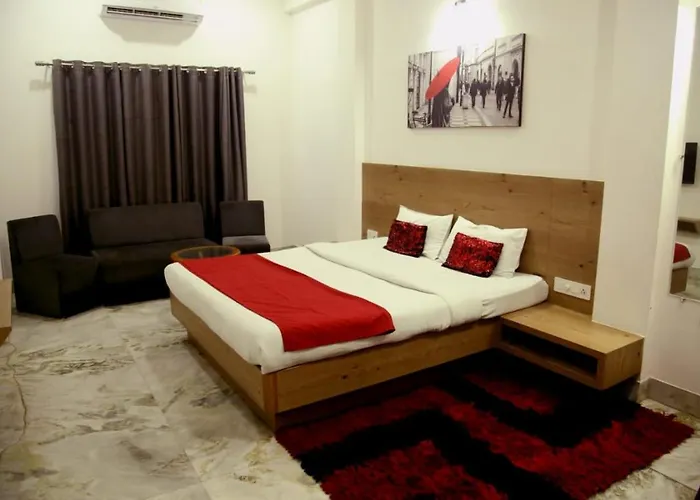 Hotel Nisha Nest, Bhopal