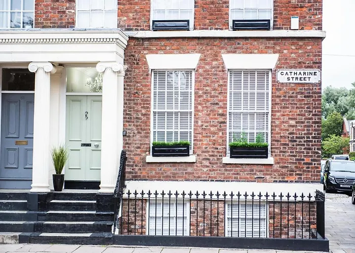Liverpool Georgian Town House Catharine St