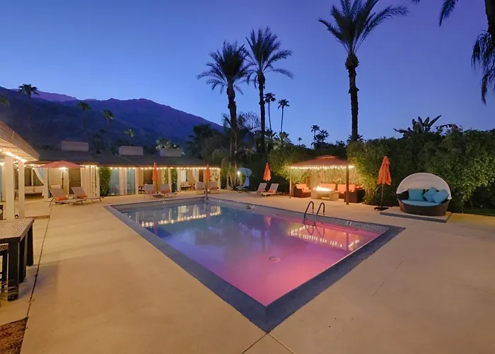 Little Paradise Hotel Palm Springs