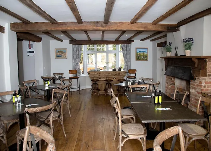 The Maple Manor Hotel Crawley 