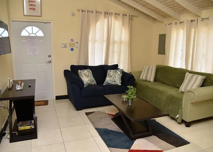 The West Village Summer House - Montego Bay