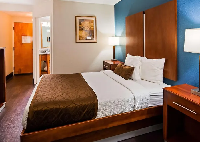 Best Western Plus Richmond Sandston