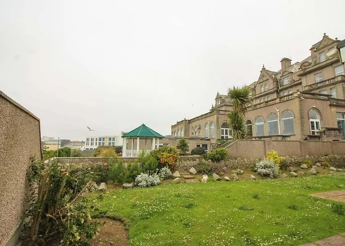 Clifton Villa Newquay 