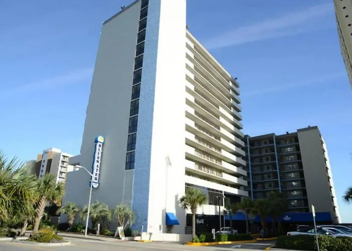 Royal Retreat-Amazing View-King Bed-1 Bedroom-Full Kitchen-Free Parking-Self Check-In Myrtle Beach