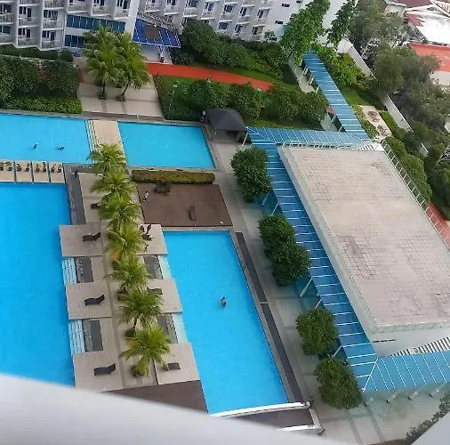 Smdc Jazz Mall 2 Combine Unit With 3 Br Manila