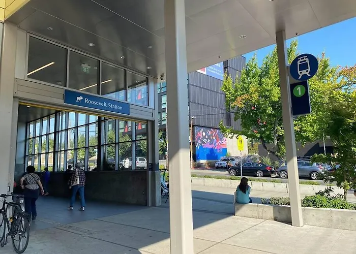 New Private Tiny Home Near Greenlake/Lightrail/I-5 Seattle