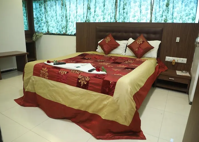 Hotel Shiv Leela Grand Mumbai