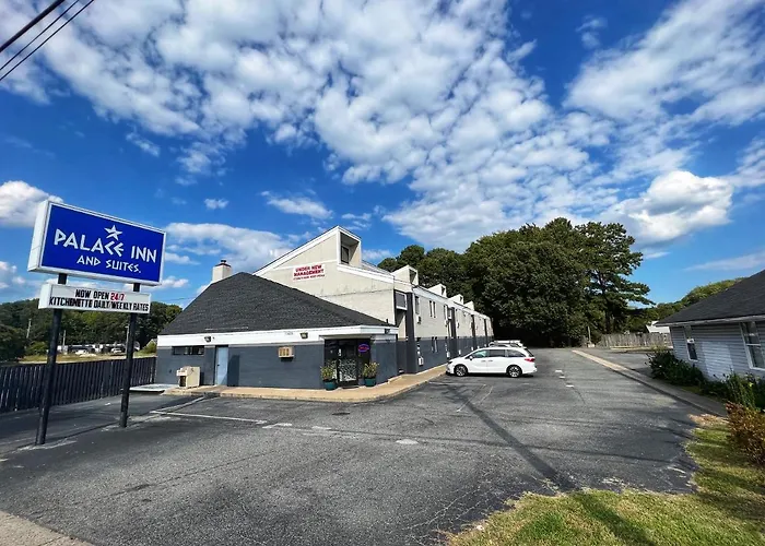 Palace Inn & Suites - Newport News/Jefferson Ave