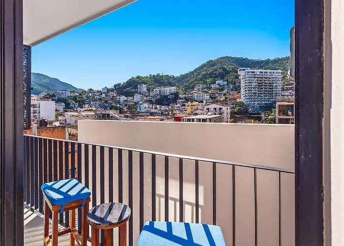 Madero 320 - 310 Hotel Puerto Vallarta