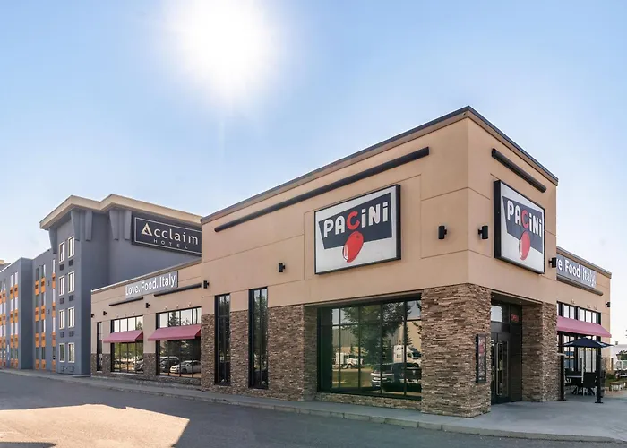 Acclaim Hotel By Clique Calgary