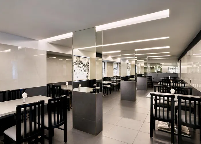 Ariya Nivaas A Vegetarian Hotel Thiruvananthapuram