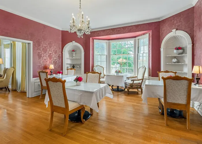 6 Private Suites! Game Room, Living Room-The Beland Mansion Fort Smith