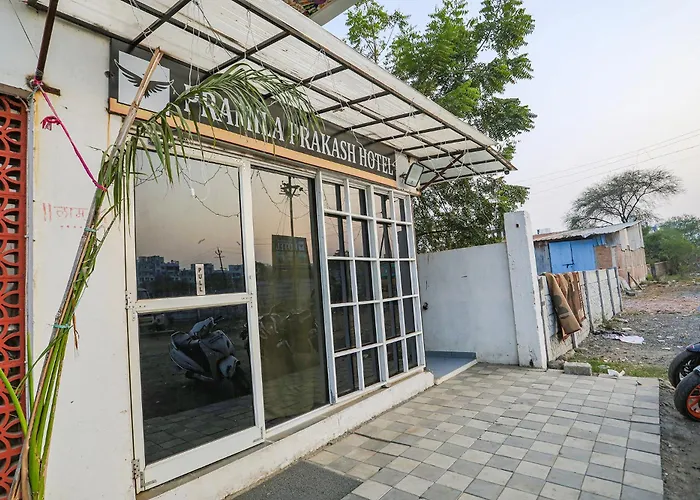 Fabexpress Pramila Prakash Hotel Nagpur