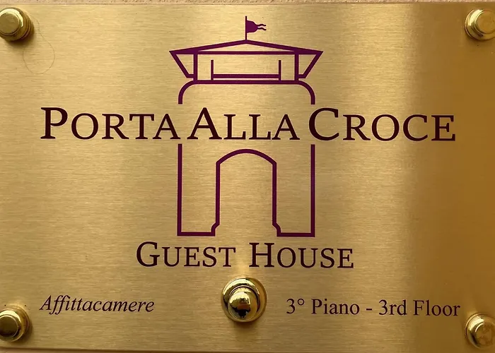 Porta Alla Croce Guest House Florence