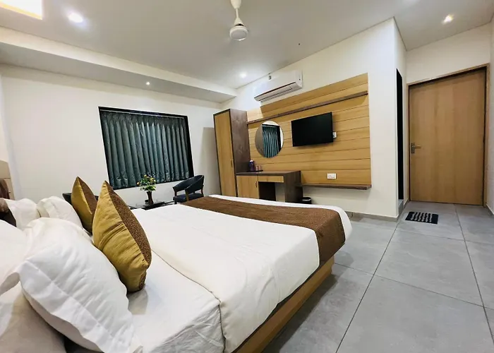 Hotel Venus By Mantram Hospitality Rajkot