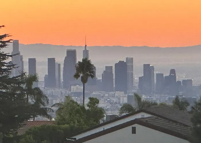 Le Chateau Los Angeles