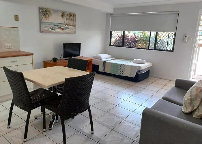 Palm Waters Holiday Villas Townsville