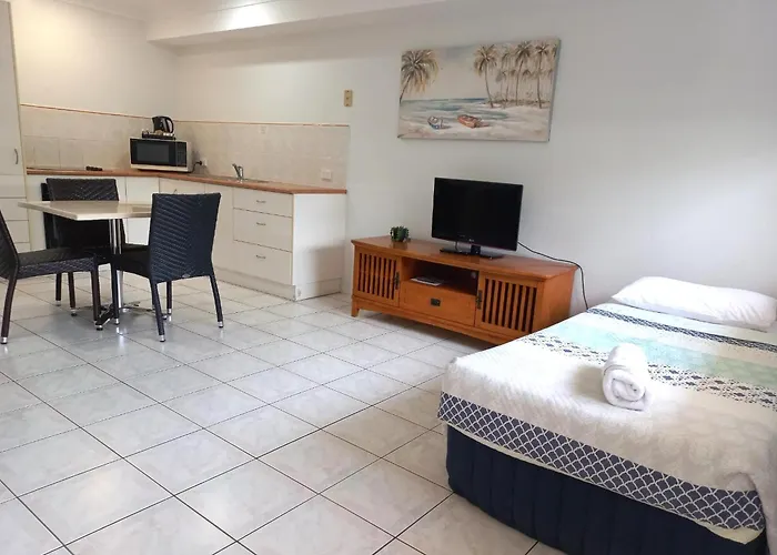 Palm Waters Holiday Villas Townsville