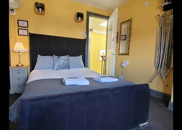 Stay - Gilmore Guesthouse Edinburgh