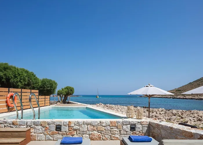 Villa Amina - On The Beach Living By Etouri Chania 