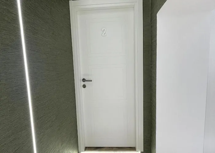 San Ferdinando Suite Room Naples