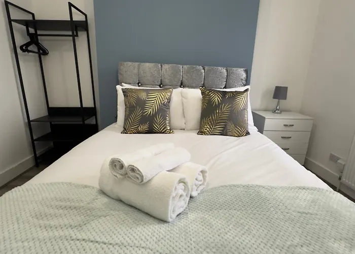 Hackney Mid & Long-Term Stays London