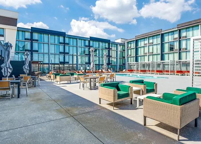 Staybridge Suites Dallas Market Ctr Love Field, An Ihg Hotel