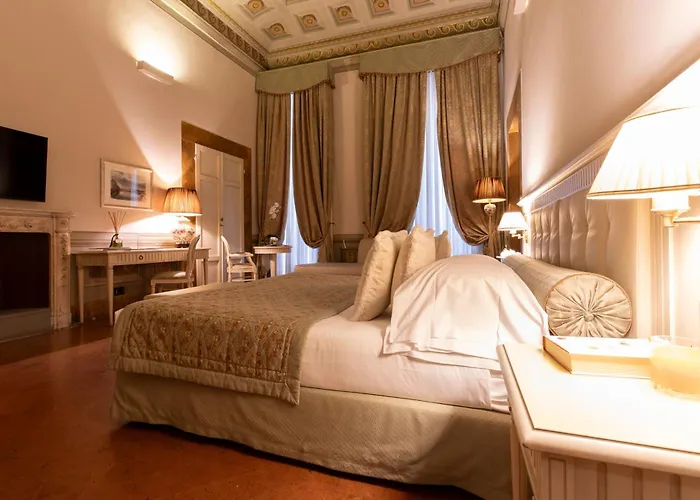 Palazzo Guicciardini Hotel Florence