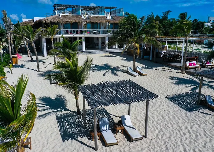 Punta Blanca Beach House Cancun