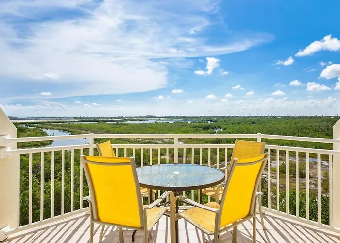 The Salt Cay -Modern & Pet Friendly Villa Key West