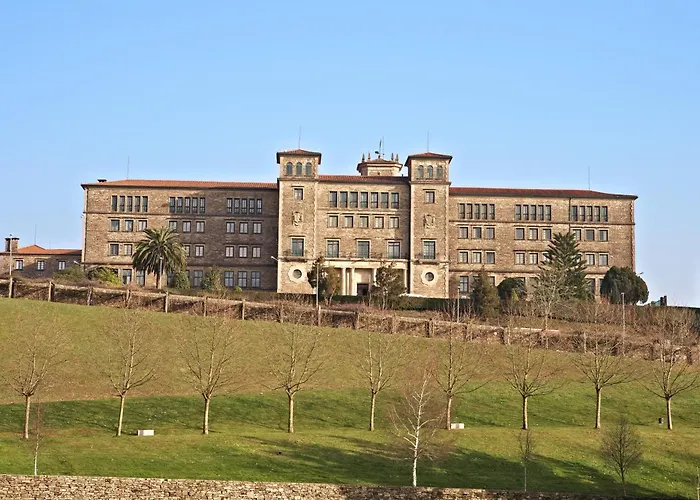 Albergue Seminario Menor Santiago de Compostela