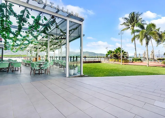 602 Harbour Lights Studio - Pool Gym And Sauna Cairns