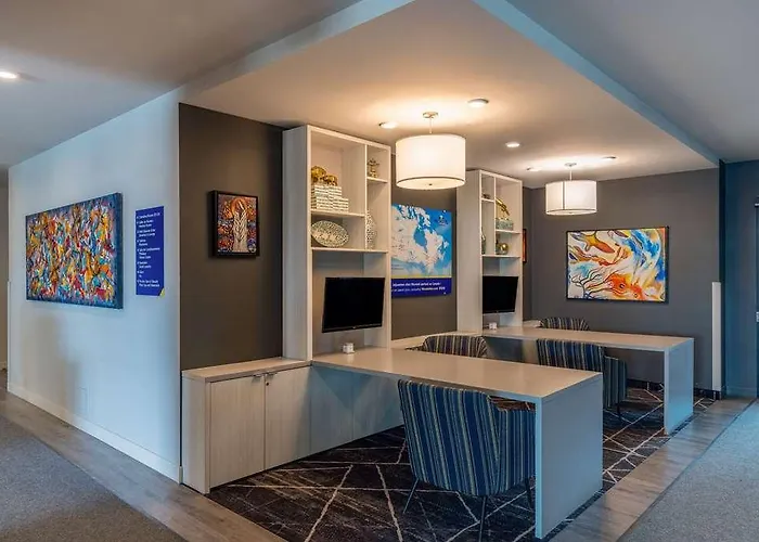 Microtel Montreal Airpt Dorval