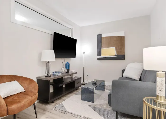 Private Home In Nepean For Family - 14 Minutes From Downtown Ottawa