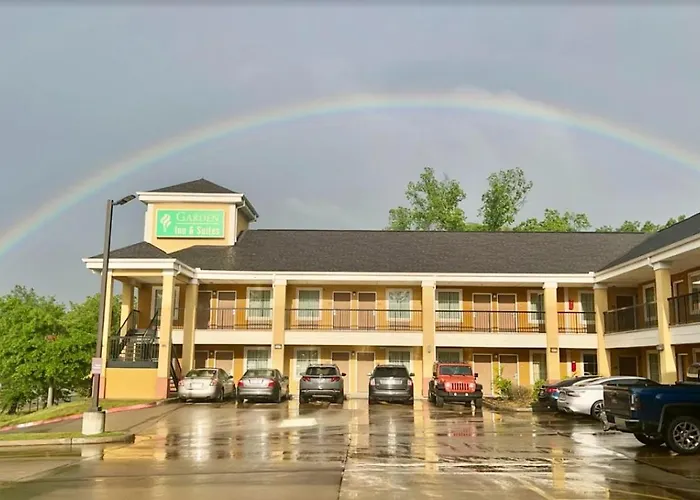 Garden Inn & Suites Little Rock