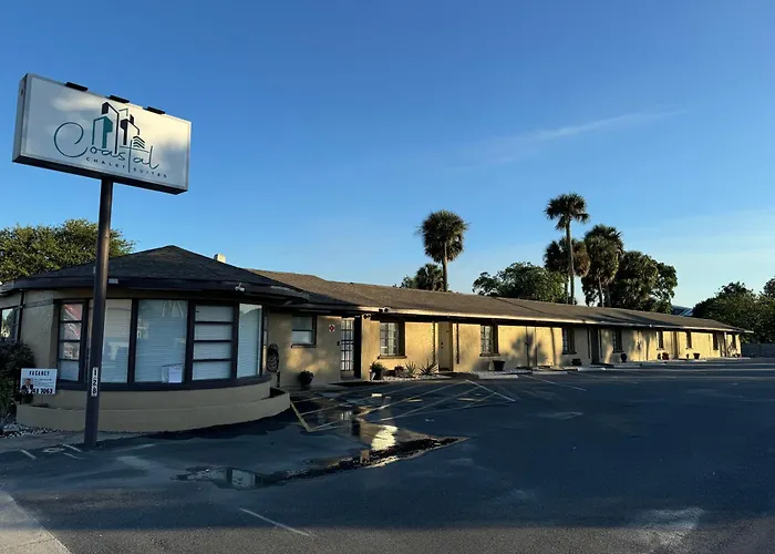 Coastal Chalet Suites Daytona Beach
