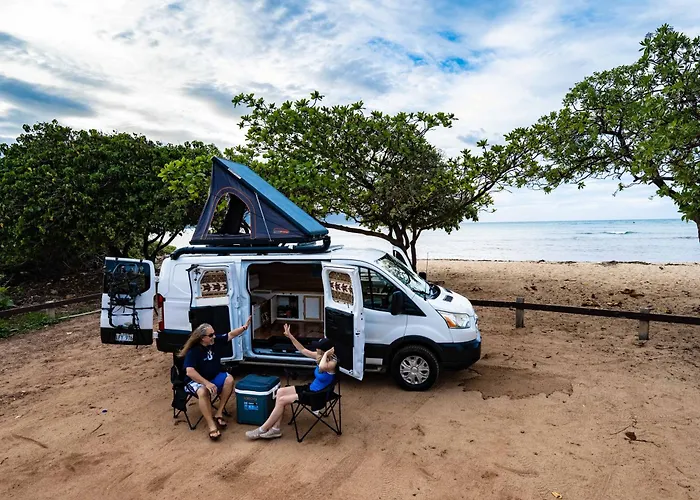 Campcar Maui Jeeps Suvs Hybrid Camper Van Rentals With Equipment And Travel Advice Kahului