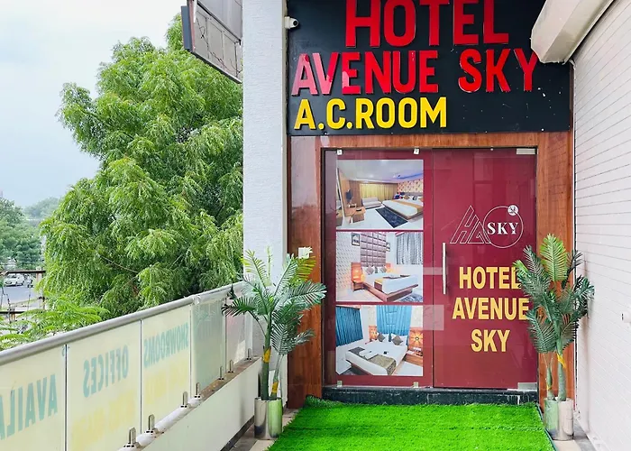 Hotel Avenue Sky Ahmedabad