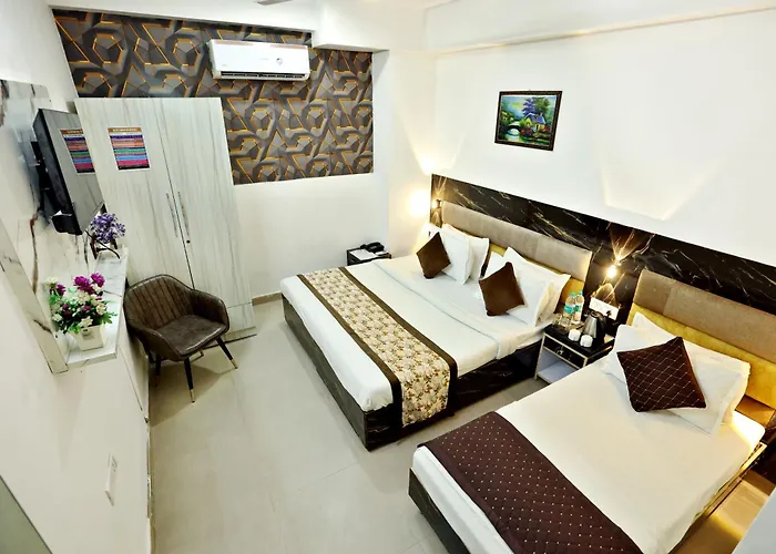 Hotel Popular Suites Delhi Airport New Delhi