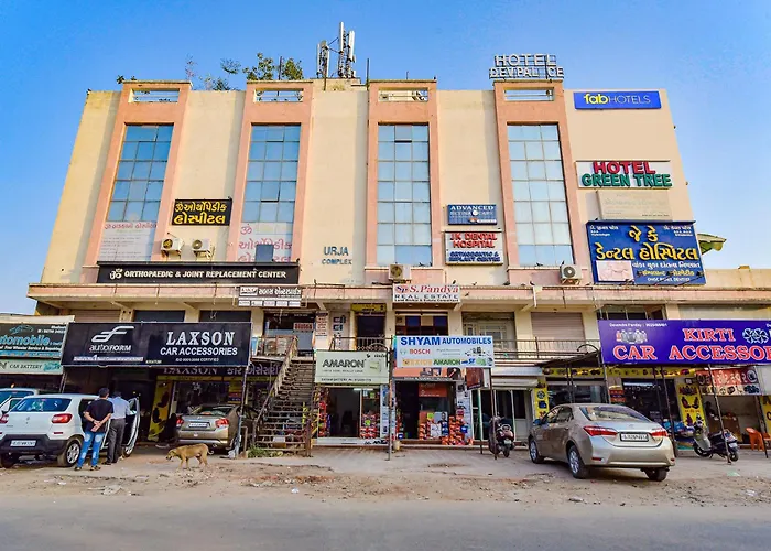 Hotel Green Tree Ahmedabad